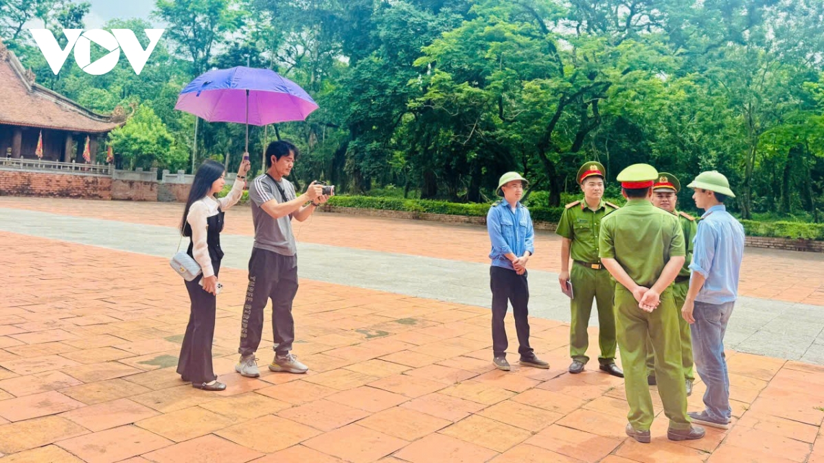 "Bản hùng ca từ cội nguồn": Tưởng nhớ và tri ân
